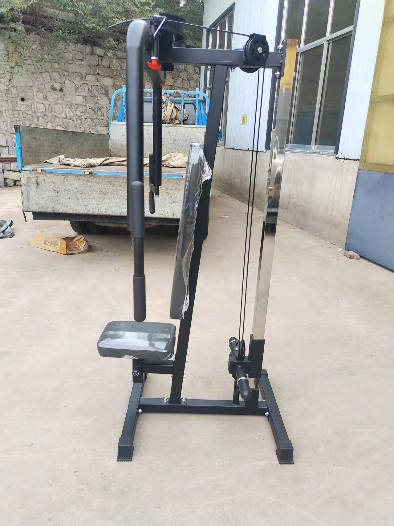 Heavy Duty Pec Deck & Rear Delt Fly Machine, Adjustable Weight Stack Chest and Back Trainer for Home & Commercial Gym